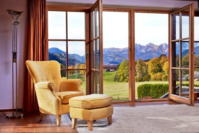 Tyrolean house in a fantastic panoramic position