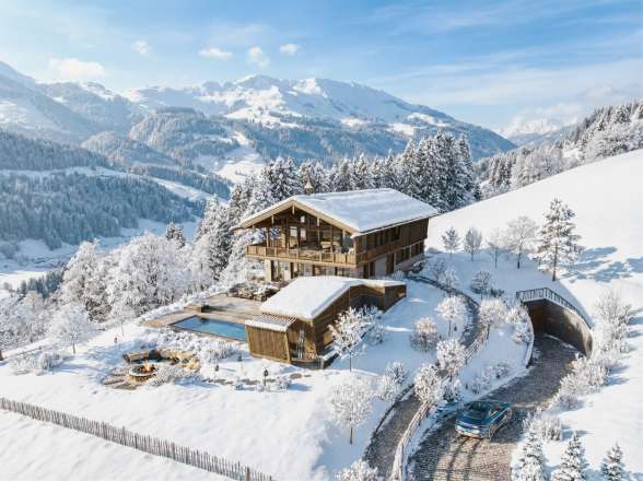 Approved project planning for existing “Chalet W” in an idyllic secluded location