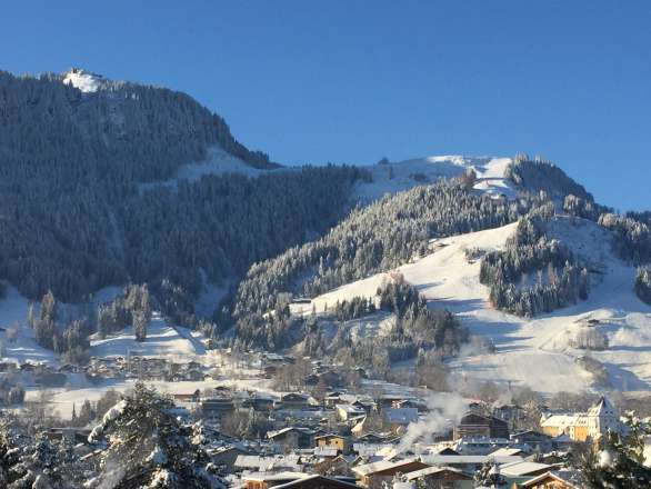 Neues Landhaus mit Traumblick im begehrten Villengebiet am Sonnberg