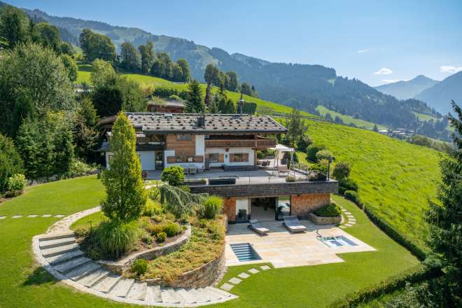 Mountain chalet Oberaigen in a dream location - holiday home dedication
