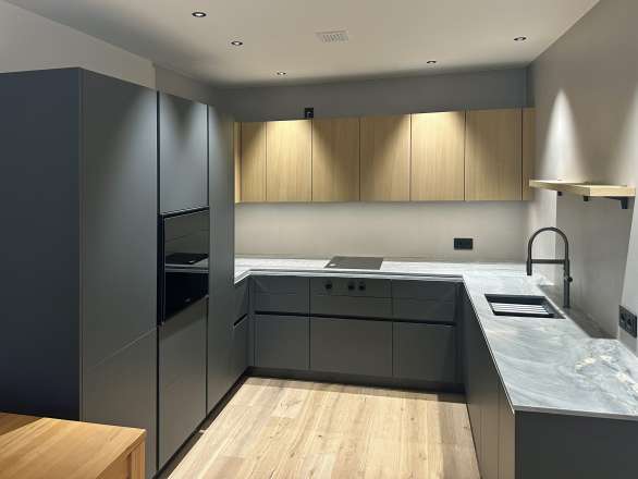 Neuwertiges Apartment in Zentrumsnähe – Ski-in/Ski-out