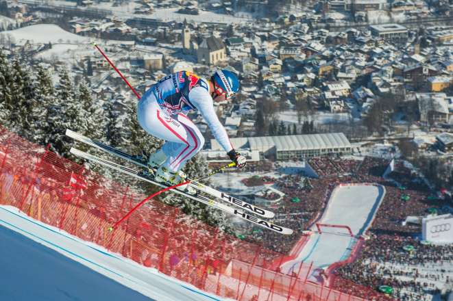 "Hahnenkamm Living" - ebenes Baugrundstück im Herzen der Stadt